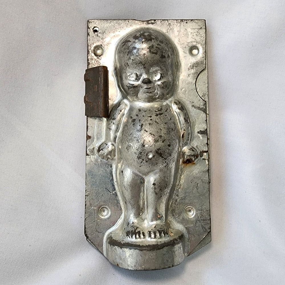Vintage Metal Bakeware Mold - Silver Baby Figure